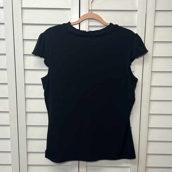 Worthington V-Neck Stretch Ruffle Top Size Large Black - Picture 8 of 8